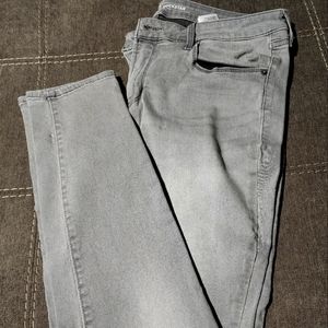 Old Navy mid rise skinny jeans